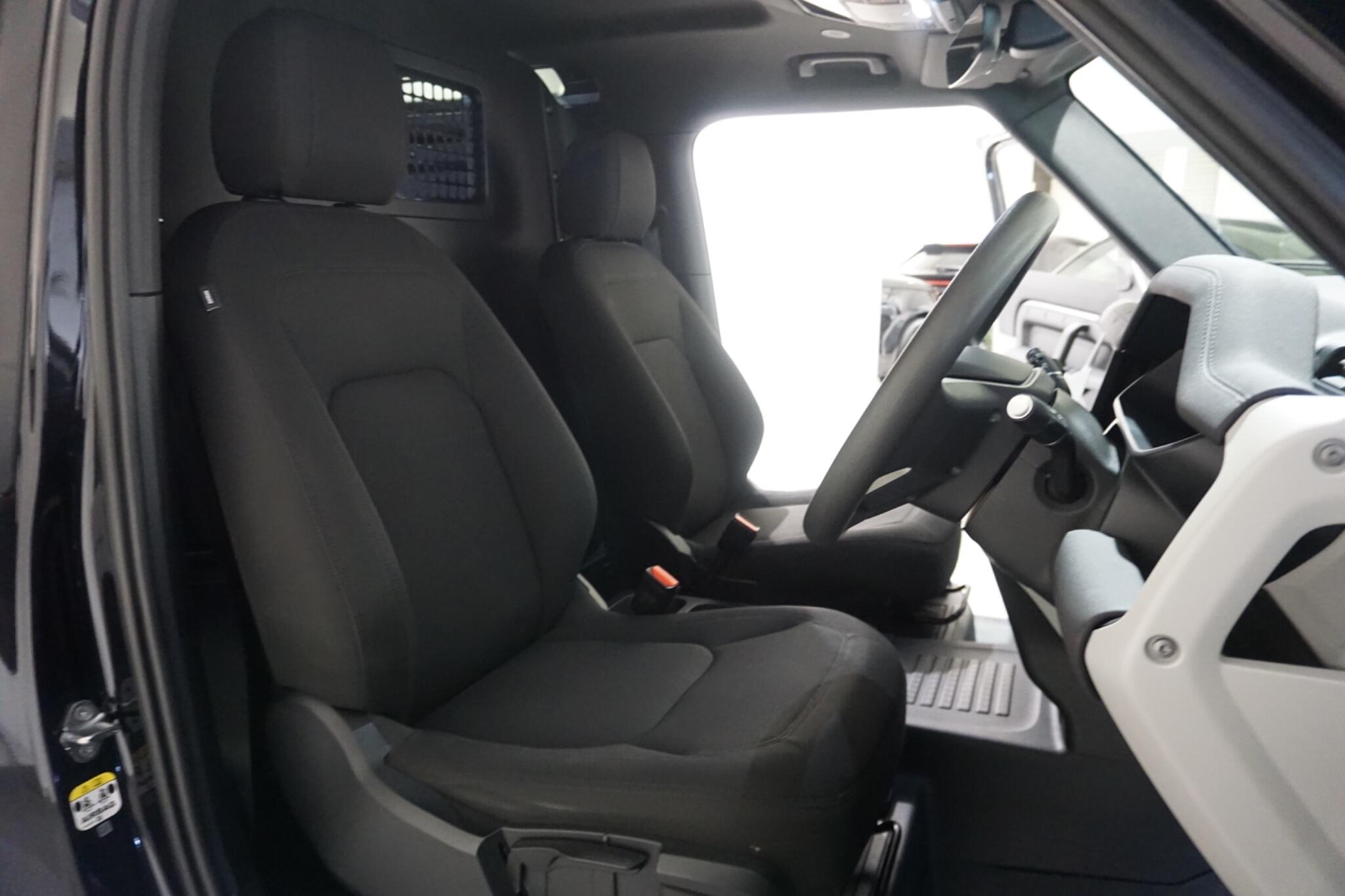 Land Rover Defender 90 3.0 D200 MHEV Hard Top SUV 3dr Diesel Auto 4WD SWB Euro 6 (s/s) (200 ps)